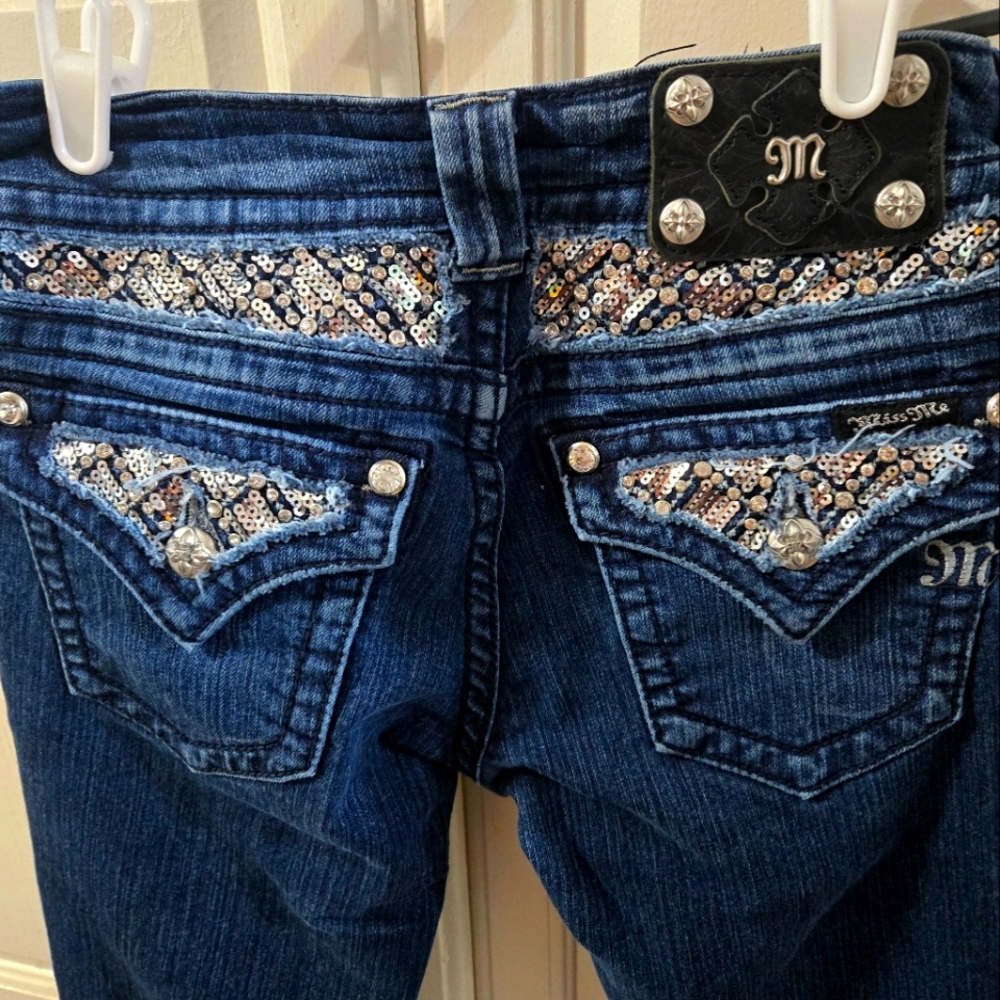 Miss Me boot cut sequin bling jeans size 26 with 32" inseam